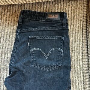 Black Mid Rise Skinny Levi’s Size in Women’s 10 Short